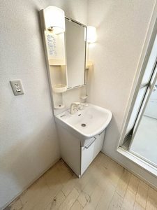 カーサ・ラピス　Ｃ棟　＊＊ C0202号-8