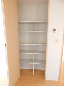 フェリーク　Ⅱ棟　＊＊ B0201号-5