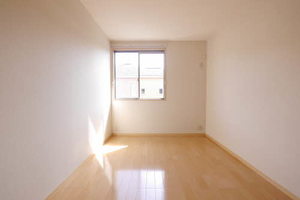 フォレスト　Ⅴ棟　＊ E0201号-13