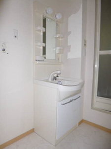 フォレスト　Ⅵ棟　＊ A0102号-11