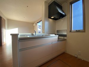 ウィスティリア神岳　Ｂ棟　＊＊ B0102号-3