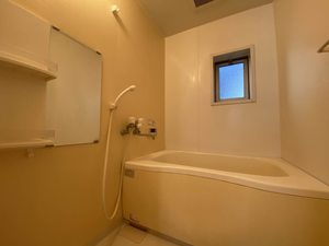 ウィスティリア神岳　Ｂ棟　＊＊ B0102号-4