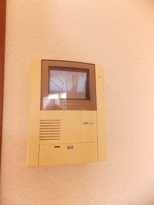 サニーコート本城　＊＊　Ｂ棟 B0102号-7