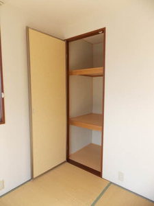 サニーコート本城　＊＊　Ｂ棟 B0102号-12