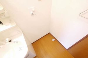 サニーコート本城　＊＊　Ｂ棟 B0202号-12