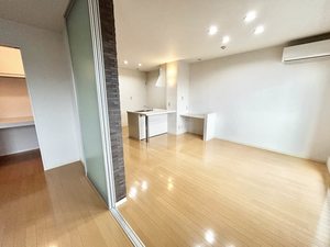 プロムナード夢咲　南棟　＊＊ B0302号-14