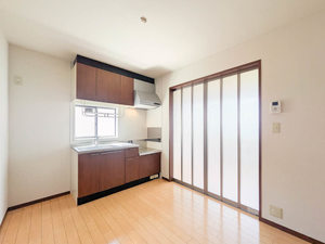 パークサイド妙泉寺 A棟 ** A0202号-2