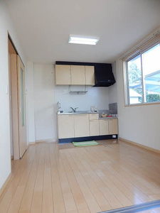 コスモスハウス・Ｓ　Ｂ棟　＊＊ B0102号-8