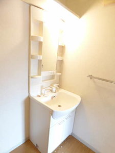 シャーメゾン昴　Ｂ棟　＊＊ B0102号-9