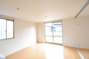 メゾン　ド　ボヌール　Ｃ棟　＊ C0101号-3