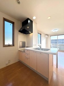 メイタイム　Ｂ棟　＊＊ B0201号-3