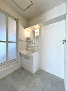 メイタイム　Ｂ棟　＊＊ B0201号-5