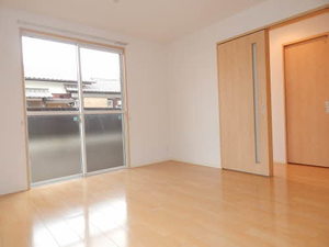 メゾン8 B棟 ** B0102号-3