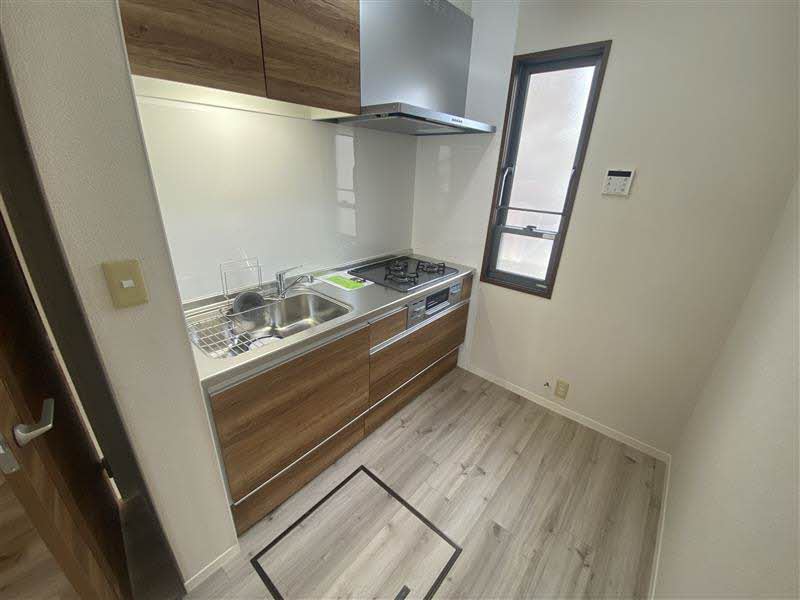 サンハイツ永犬丸　Ａ棟　＊ A0102号-3