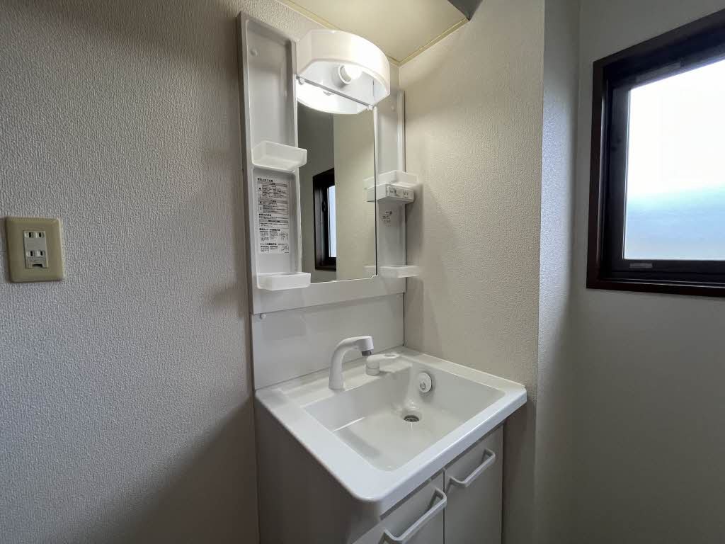 サンハイツ永犬丸　Ｂ棟　＊ B0201号-5