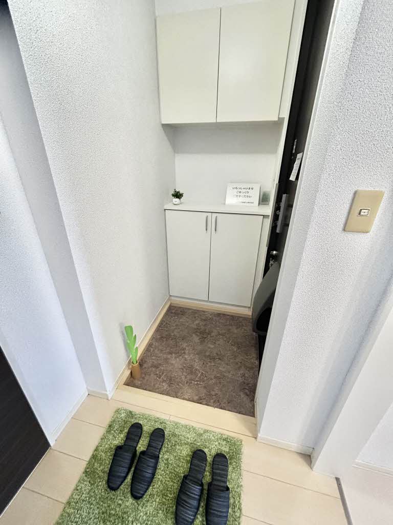 ラ　シエロ　Ｃ棟　＊＊ C0203号-12