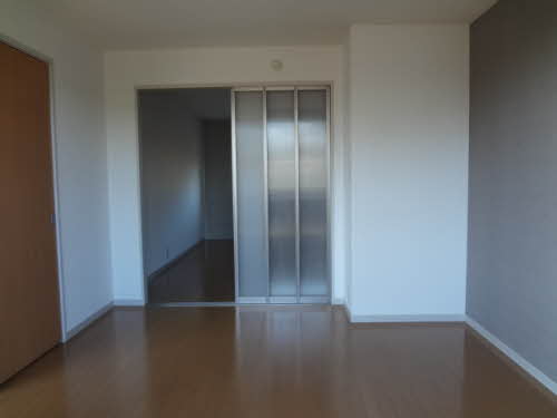 バリュージュ協和　Ｂ棟　＊ B0101号-8