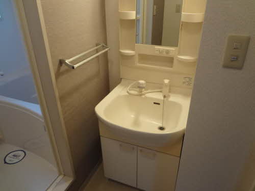 バリュージュ協和　Ｂ棟　＊ B0101号-11