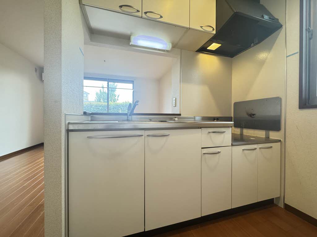 ベルスール　Ｃ棟　＊＊ C0102号-3