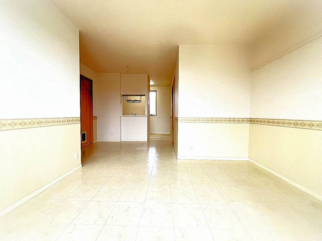 シャーメゾン　Ｓｈｉｎｅ＊ B0201号-2