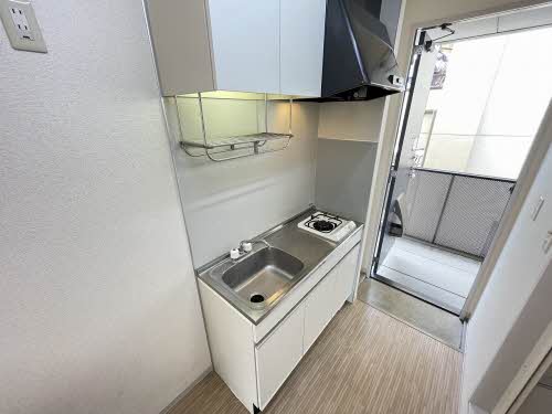 メゾンドマモール　＊＊ A0205号-3