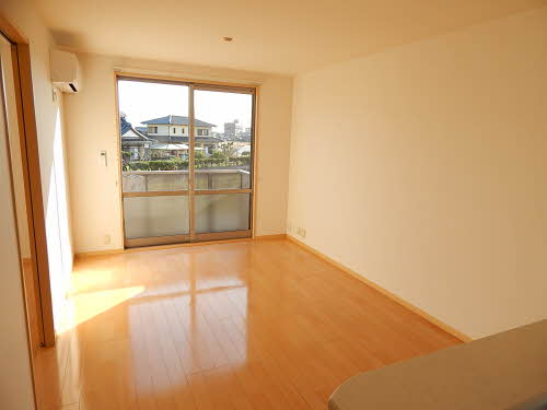 メゾン　エクレール　Ｂ棟　＊ B0201号-2