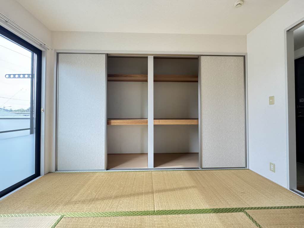 ファミール蔵上　Ｂ棟　＊ B0201号-9