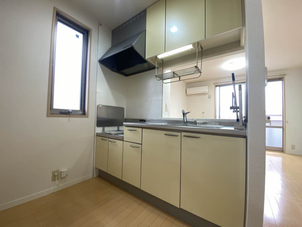 メゾン エクレール E棟 * E0202号-3