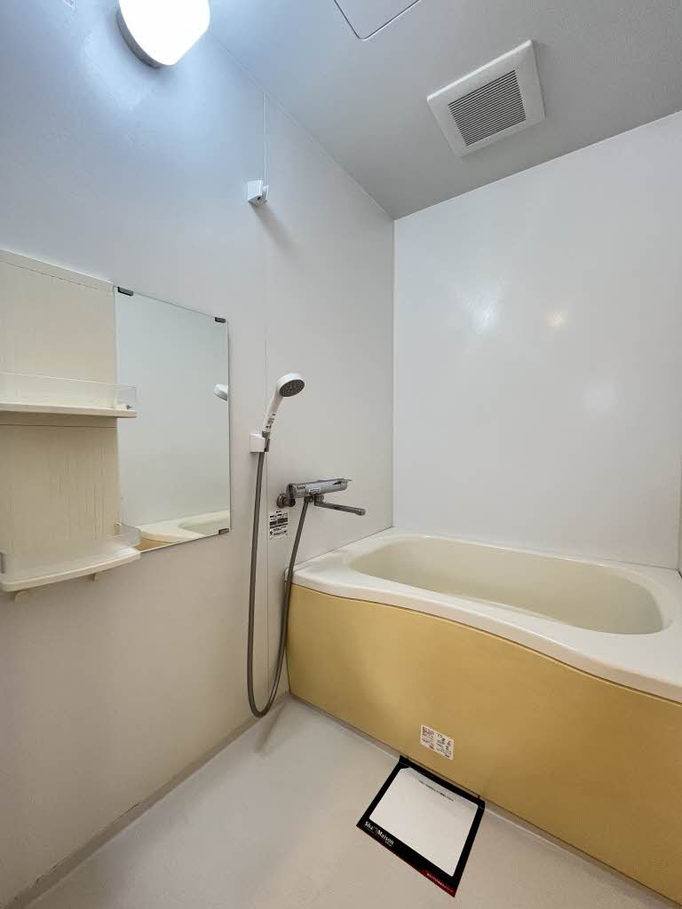 シャーメゾンマリネス A0101号-4