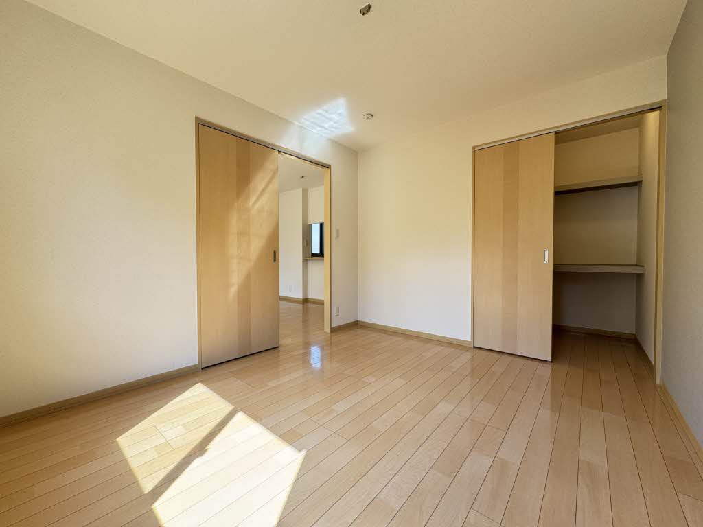 シャーメゾン小森野　Ｂ棟　＊＊ B0102号-8