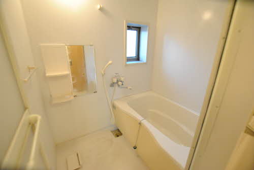 シティパル長行　Ｃ棟　＊ C0202号-8