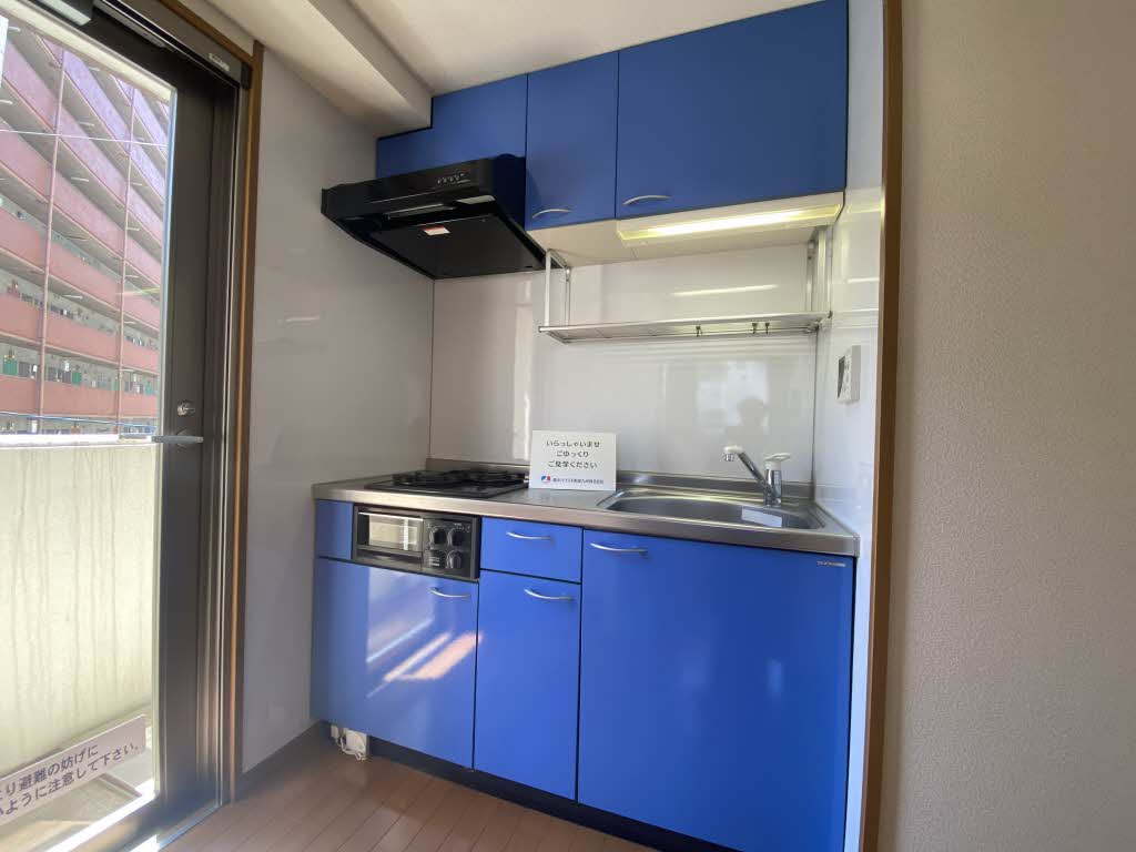 アネシス片野　＊＊ A0401号-3