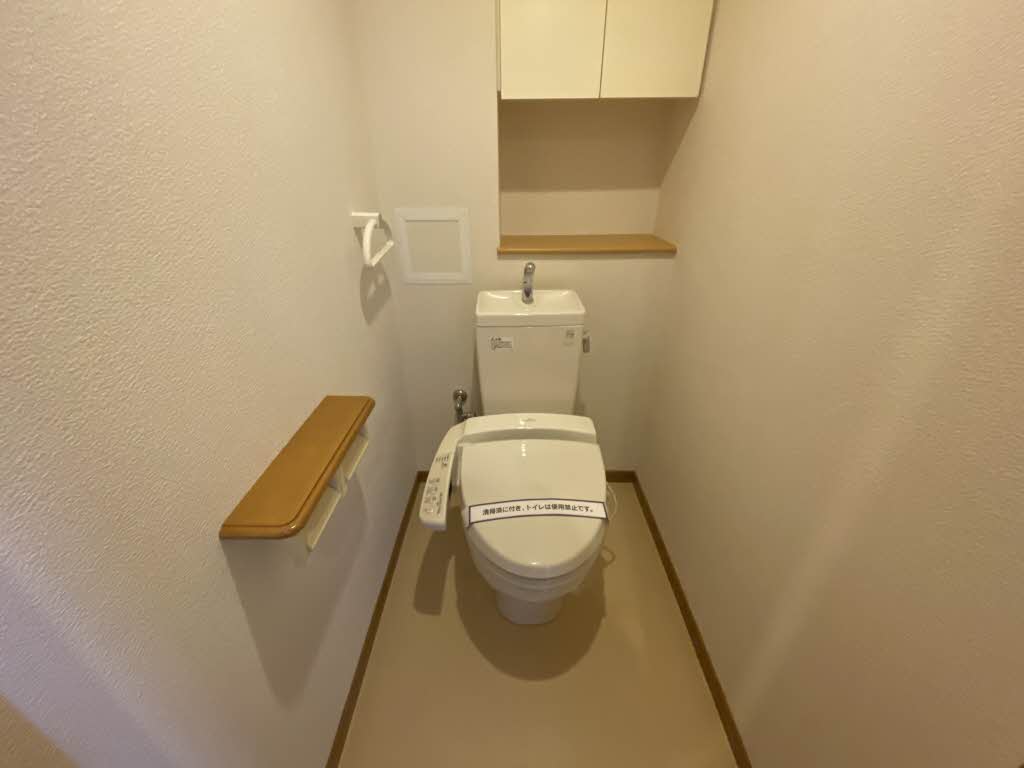 アネシス片野　＊＊ A0401号-6