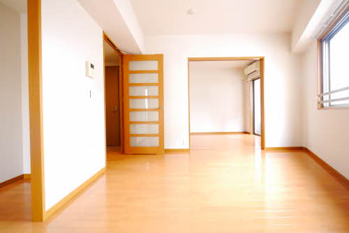 アネシス片野　＊＊ A0601号-2