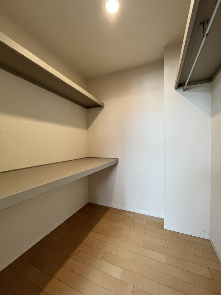 サンク・ブランシェ　Ｃ棟　＊＊ C0102号-4