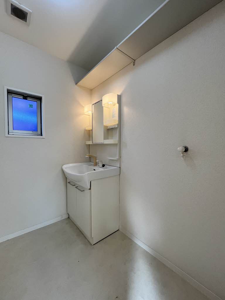 サンク・ブランシェ　Ｃ棟　＊＊ C0102号-7