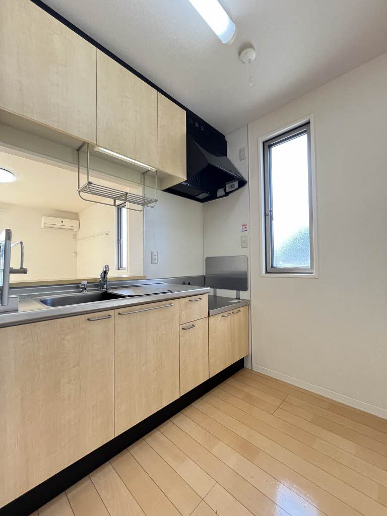 サンク・ブランシェ　Ｃ棟　＊＊ C0202号-3