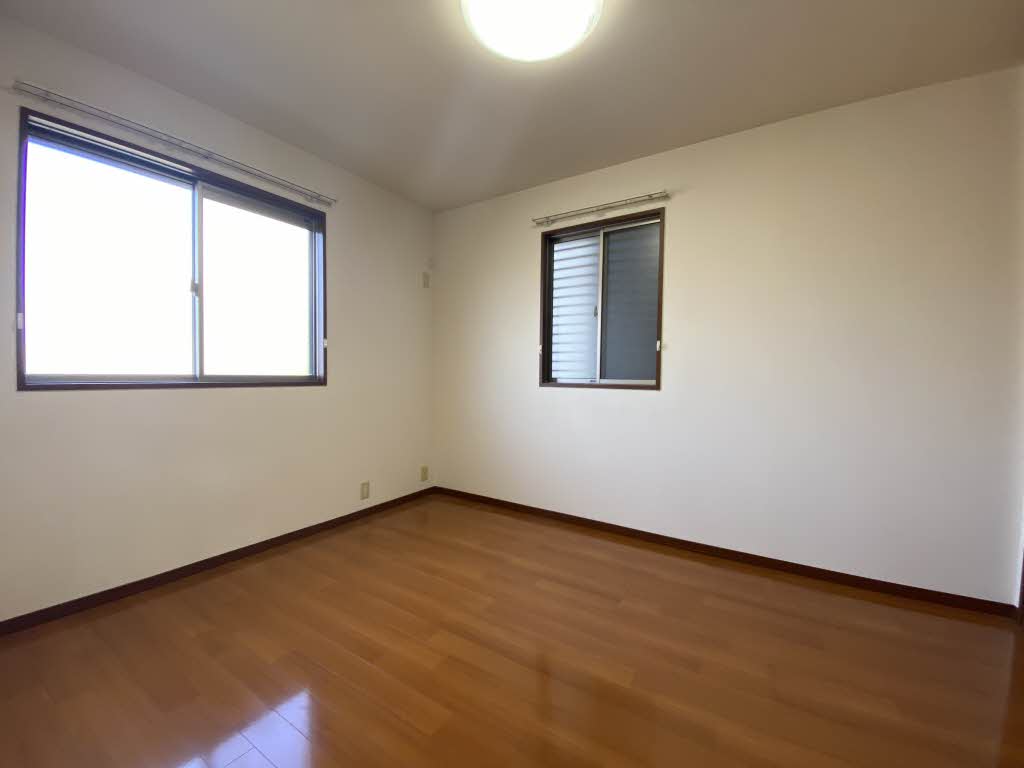 ラフィネ中曽根 A棟 ** A0102号-7