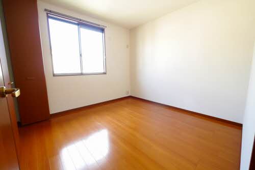 ユタカの里　Ｂ棟　＊ B0201号-4