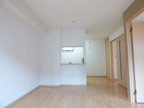 ラ・ティエラⅡ　＊ A0103号-3