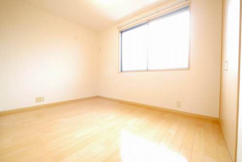 アベニール　Ａ棟　＊＊ A0102号-3