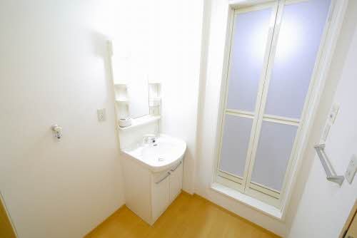 アベニール　Ａ棟　＊＊ A0102号-5