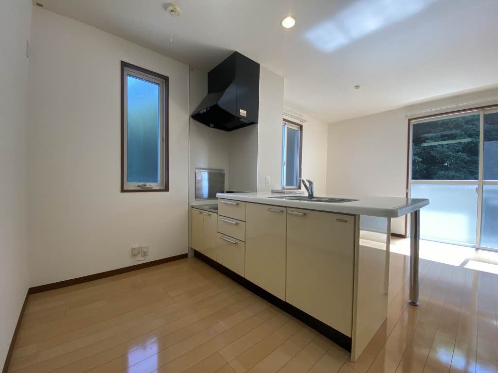 フォレスタＭ　プリモ A0201号-3