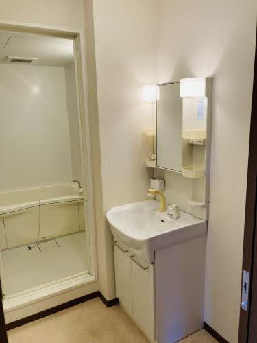 ソレイユ新替　＊＊ A0202号-5