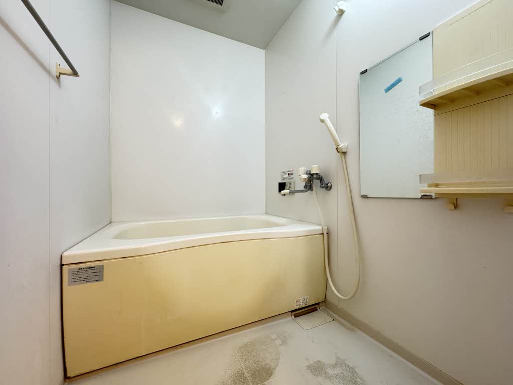 ディアス今泉　＊＊ A0102号-4