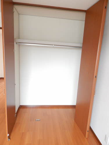 シュトラール　Ｂ棟　＊ B0201号-11