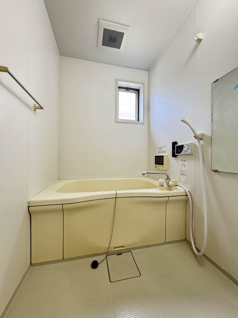 シュトラール　Ｃ棟　＊ C0101号-4