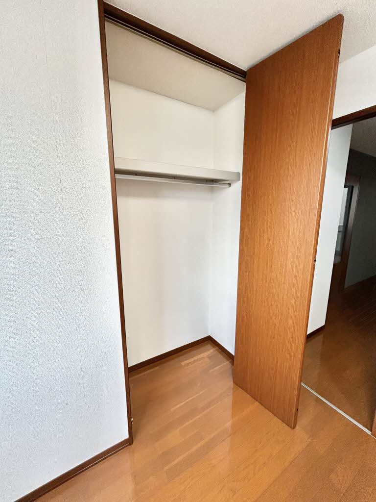 サンヒルズ下田　Ｂ棟　＊＊ B0102号-14