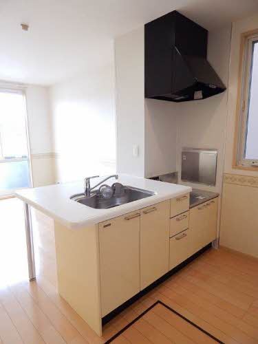 ヴィラシャーメゾン行橋　クアルト A0101号-2