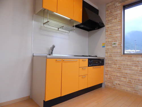 エクレールメゾン湯川 ** A0202号-2